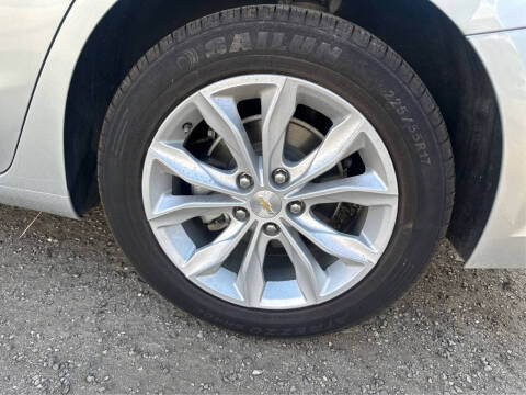 2022 Chevrolet Malibu LT