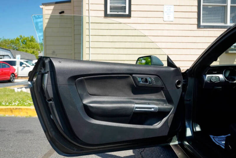2016 Ford Mustang