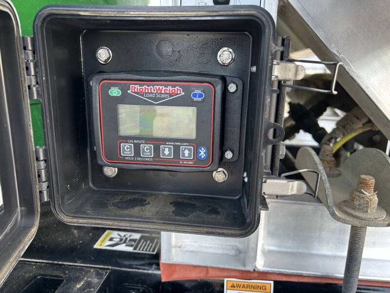 2020 Peterbilt 579 Road Tractor
