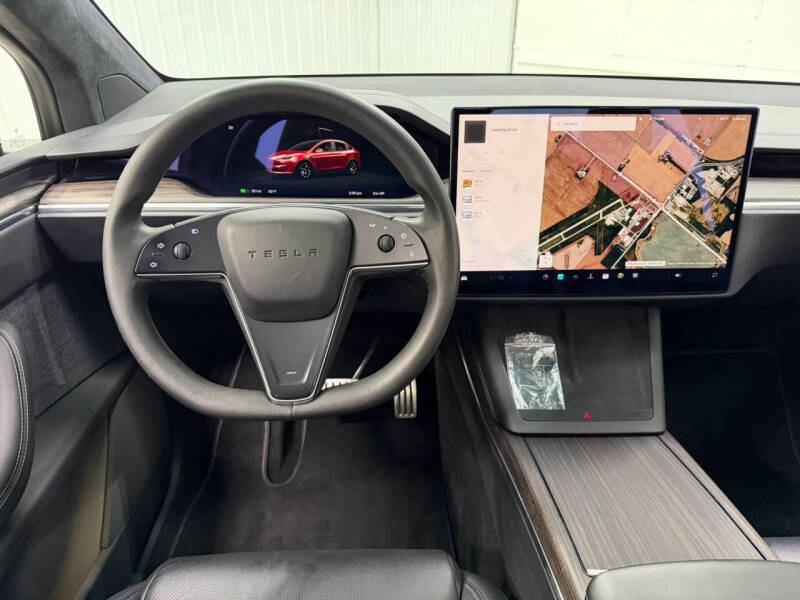 2023 Tesla Model X Standard Range