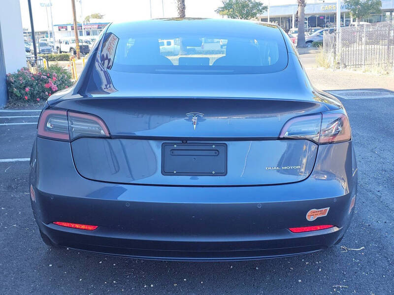 2019 Tesla Model 3 Long Range