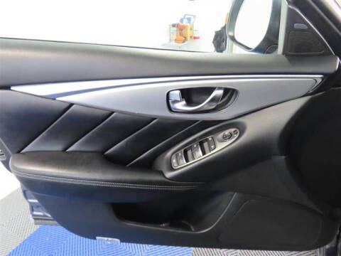 2021 Infiniti Q50 Luxe