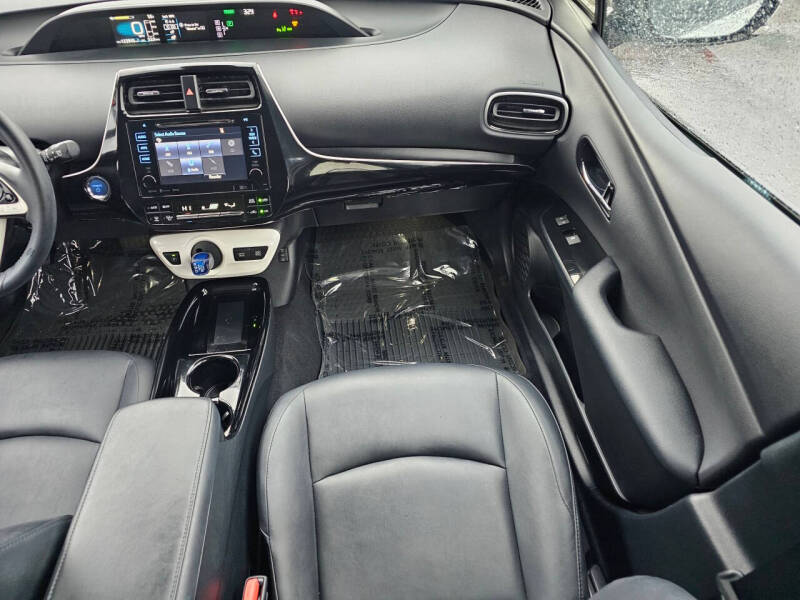 2017 Toyota Prius Four