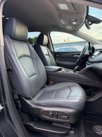 2019 Buick Enclave Essence