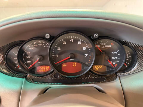 2001 Porsche 911 Carrera 4