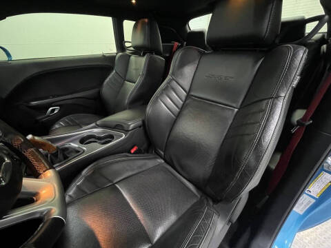 2016 Dodge Challenger SRT 392