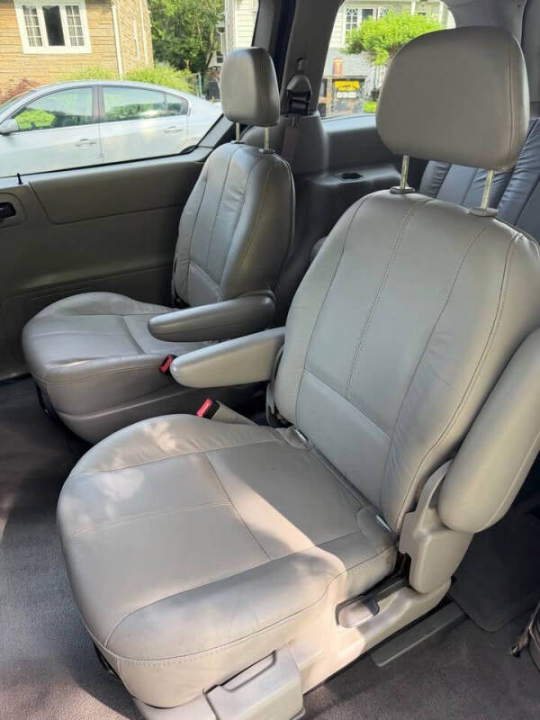 2001 Ford Windstar SE