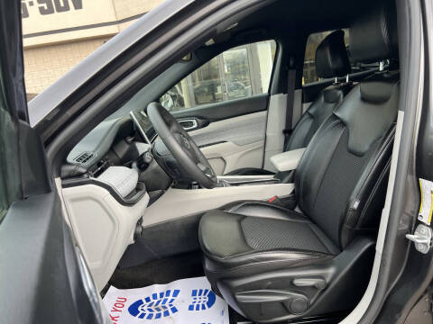 2023 Jeep Compass Altitude