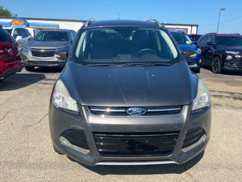 2015 Ford Escape for sale at Greg's Auto Sales in Poplar Bluff MO