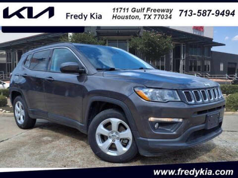 2019 Jeep Compass for sale at FREDY USED CAR SALES in Houston TX