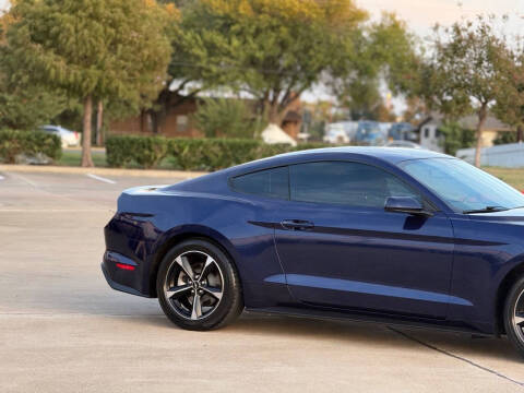 2018 Ford Mustang EcoBoost