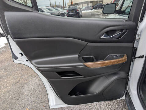 2017 GMC Acadia SLE-1