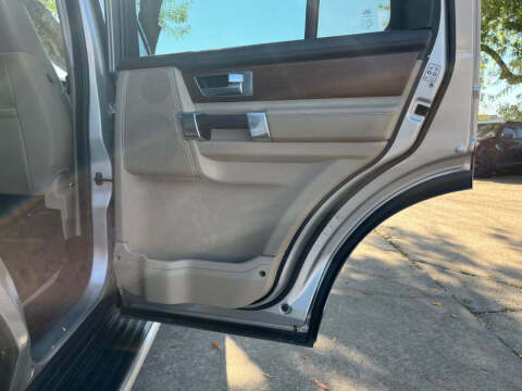 2016 Land Rover LR4 HSE LUX