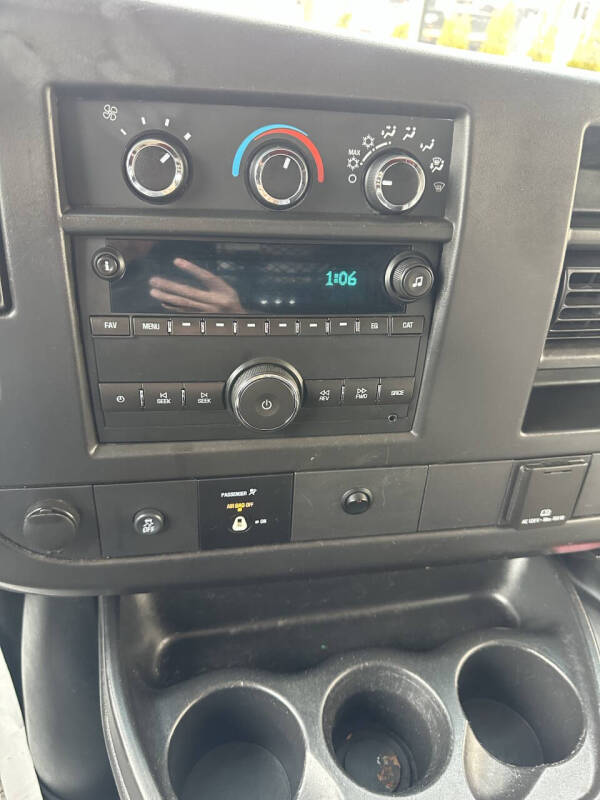 2016 Chevrolet Express 2500