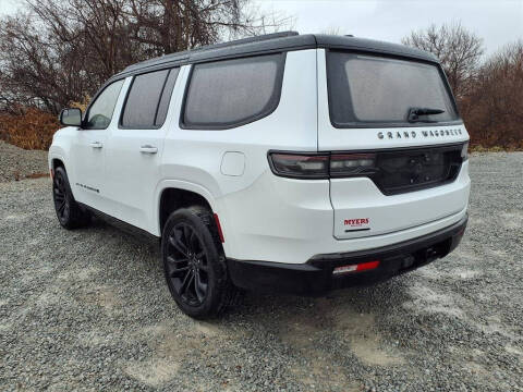 2023 Jeep Grand Wagoneer Obsidian