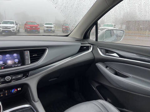 2020 Buick Enclave Essence