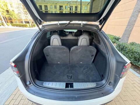 2018 Tesla Model X 75D