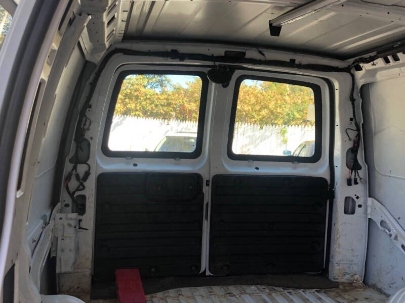 2016 Chevrolet Express 2500