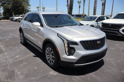 2022 Cadillac XT4 Premium Luxury