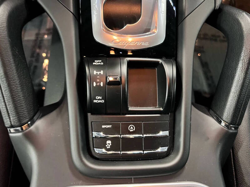 2016 Porsche Cayenne