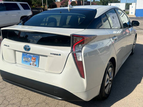 2016 Toyota Prius Three