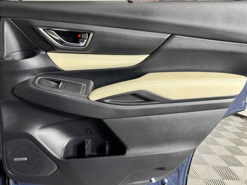 2024 Subaru Ascent Limited 8-Passenger