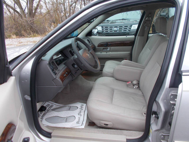 2007 Mercury Grand Marquis LS