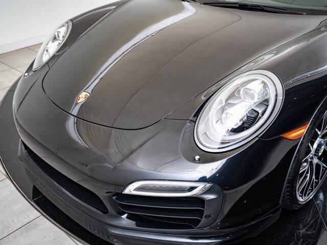 2015 Porsche 911 Turbo S