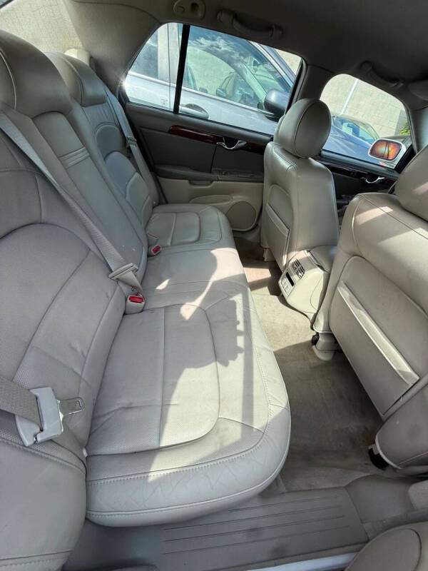 2004 Cadillac DeVille