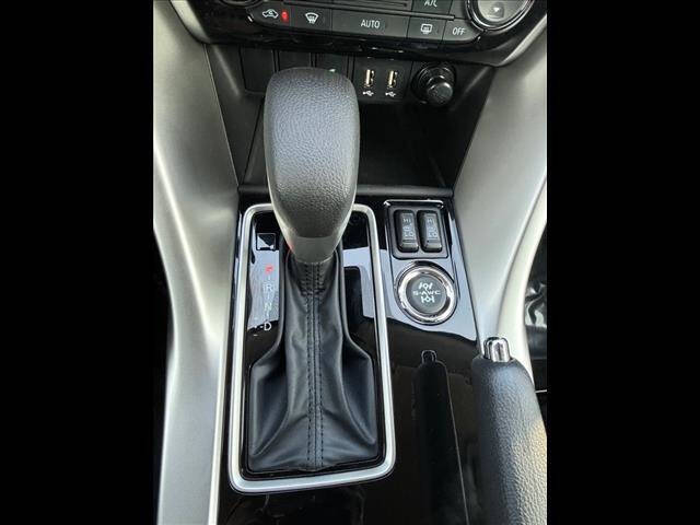 2024 Mitsubishi Eclipse Cross LE