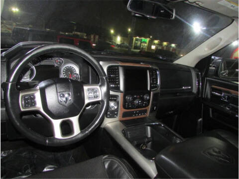 2016 RAM 1500 Laramie