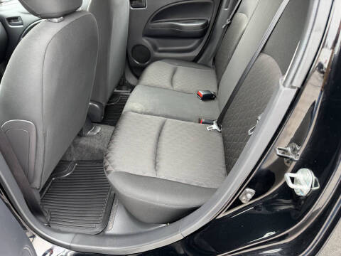 2024 Mitsubishi Mirage ES