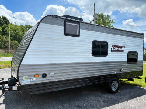 2022 Dutchmen RV Coleman Lantern 17B