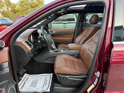 2017 Jeep Grand Cherokee Summit