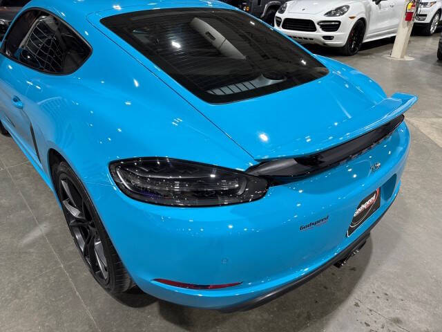 2019 Porsche 718 Cayman