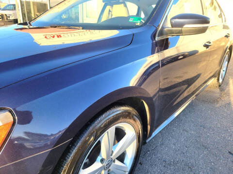 2013 Volkswagen Passat SE PZEV