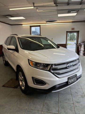 2017 Ford Edge SEL Photo