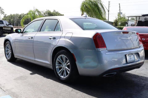 2016 Chrysler 300 C