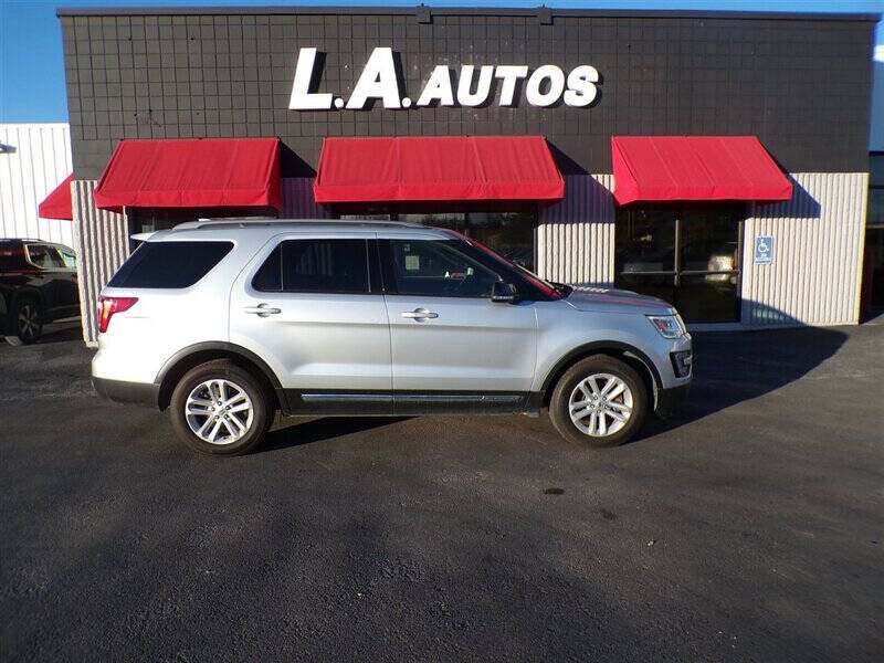 2017 Ford Explorer XLT's photo