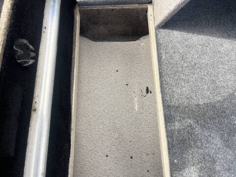 2002 Tracker PRO AVENGER 16