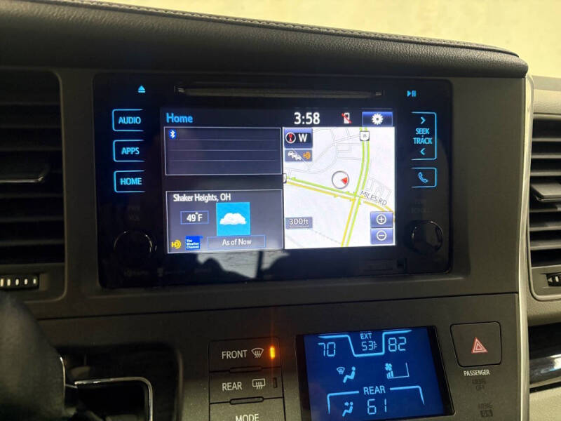 2016 Toyota Sienna XLE 7-Passenger