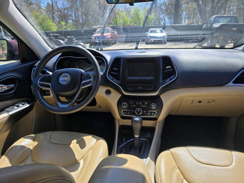 2019 Jeep Cherokee Latitude