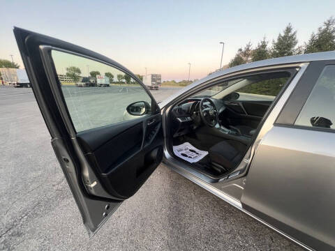 2010 Mazda MAZDA3 i Touring