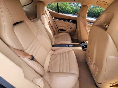 2010 Porsche Panamera Turbo