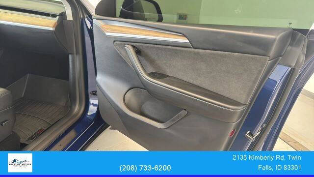 2023 Tesla Model Y Long Range