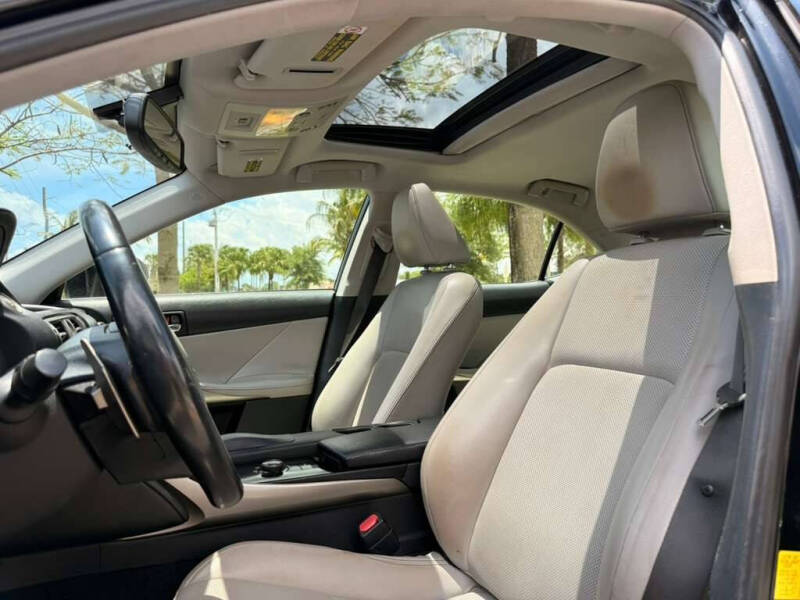 2014 Lexus IS 250