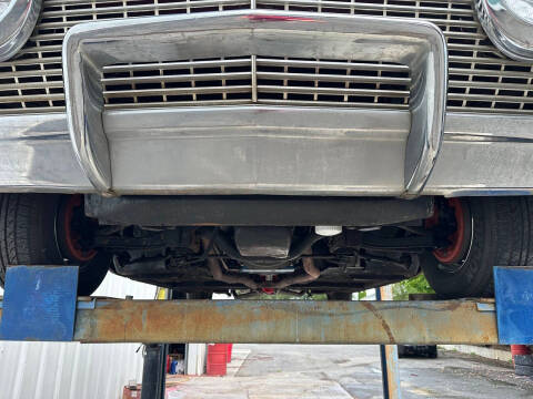 1961 Ford Thunderbird