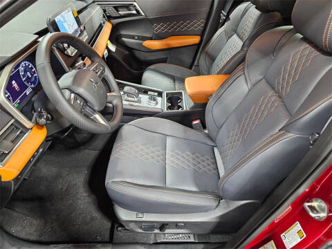 2025 Mitsubishi Outlander PHEV