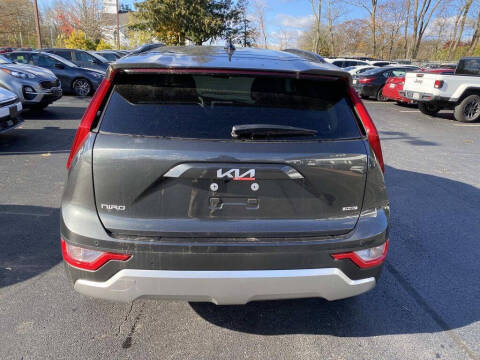 2025 Kia Niro Plug-In Hybrid EX