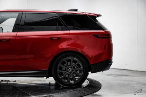 2024 Land Rover Range Rover Sport P360 SE